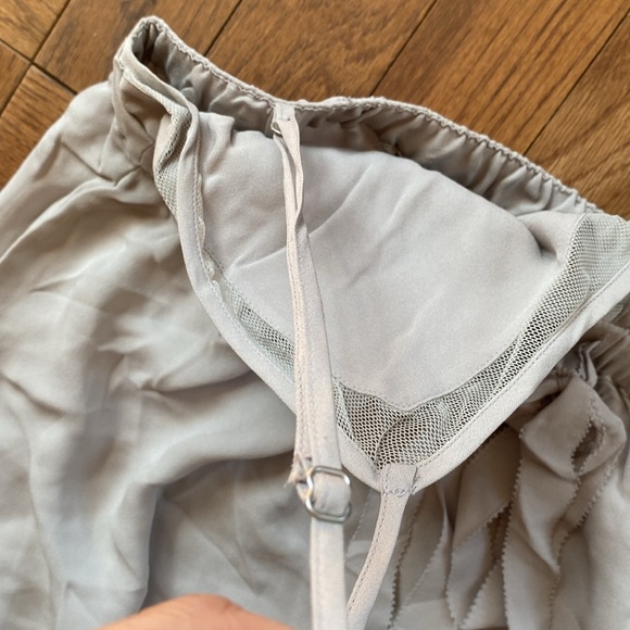 Vera Wang Night Gown - Picture 5 of 7